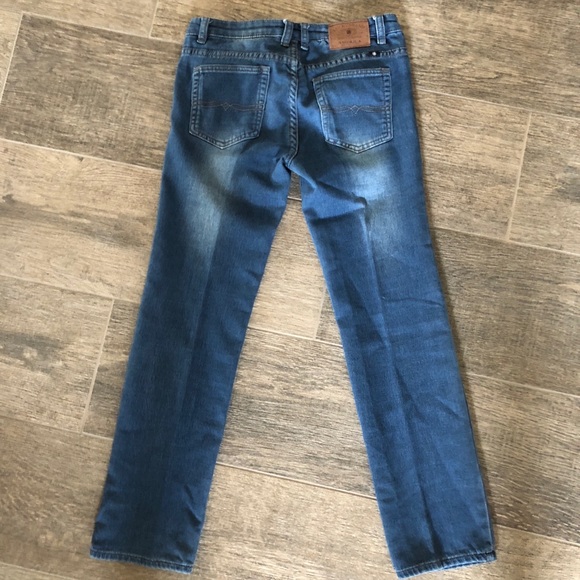 Straight Leg Jeans - Picture 3 of 4